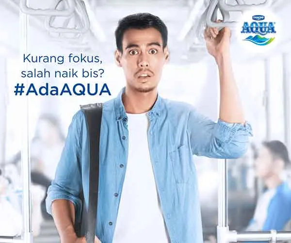 contoh iklan aqua