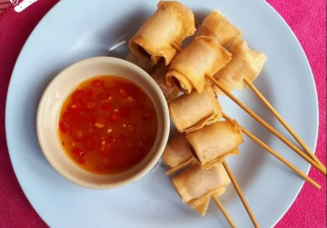 spring roll sosis