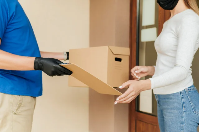 Seller Jualan di Luar Marketplace? Retur Paket Jadi Tantangan Baru